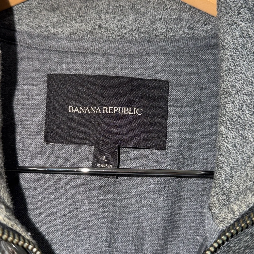 Banana Republic Charcoal Button-Up and full zip sweatshirt size large